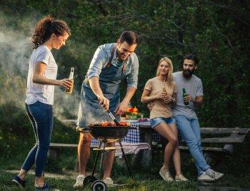 Zu sehen ist Beitragsbild 2 zum Thema: So gelingt der perfekte Start in die Grillsaison 2026
